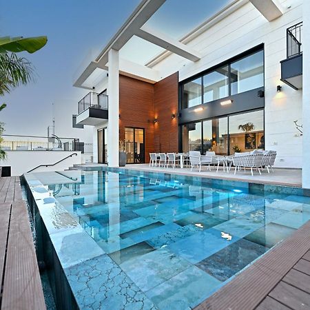 Villa Six Eilat Exteriör bild